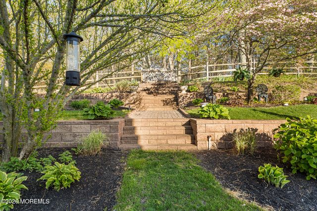 213 Woodberry Drive, Toms River, NJ 08753