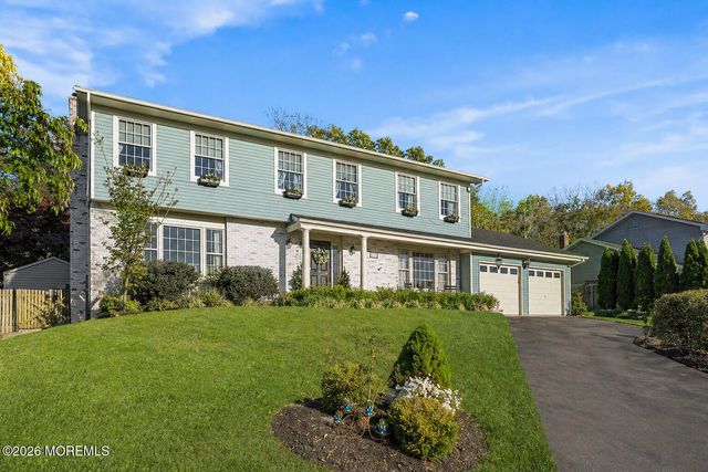 213 Woodberry Drive, Toms River, NJ 08753