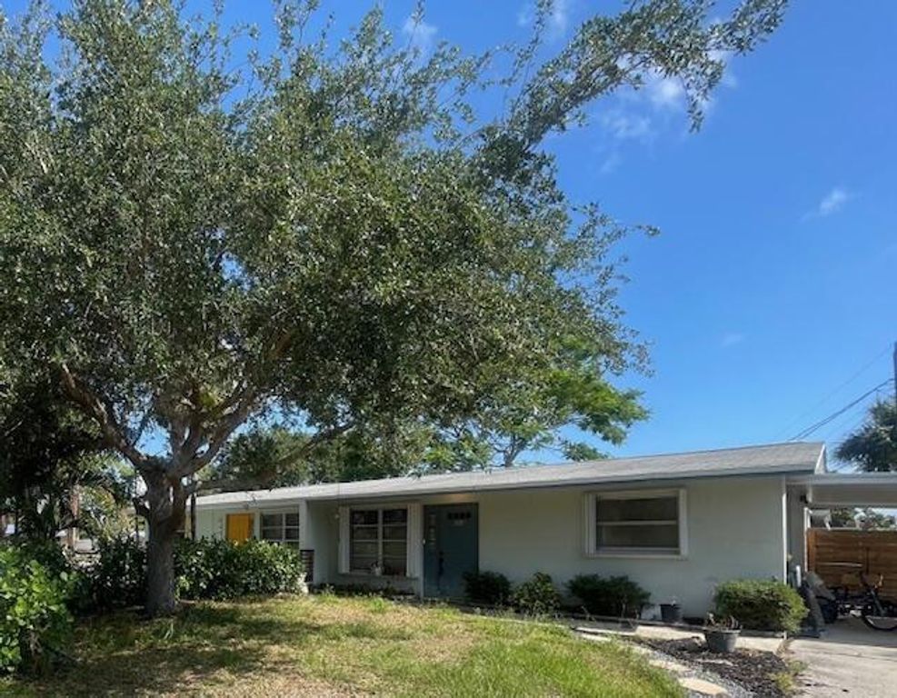 503 SE Robalo Court, Stuart, FL 34996