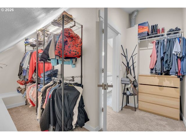 6411 Se 94TH Ave, Portland, OR 97266