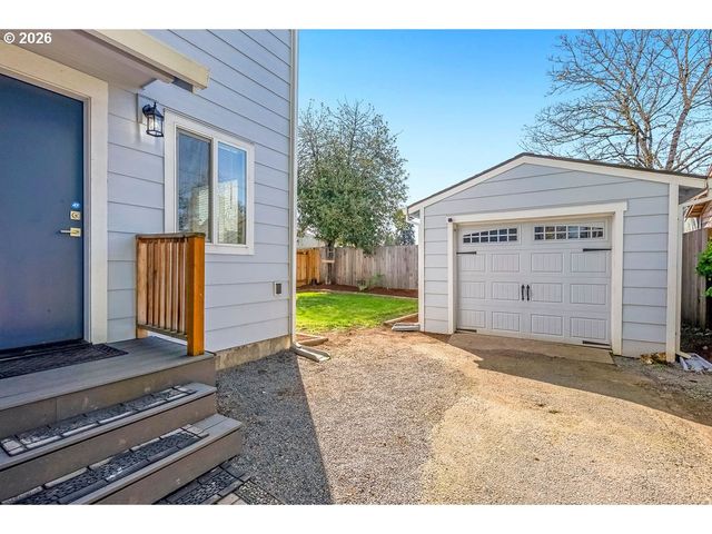 6411 Se 94TH Ave, Portland, OR 97266