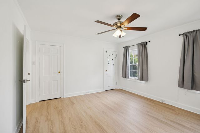 527 E Madison St, Pulaski, TN 38478