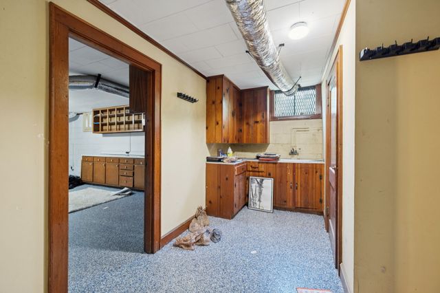 527 E Madison St, Pulaski, TN 38478