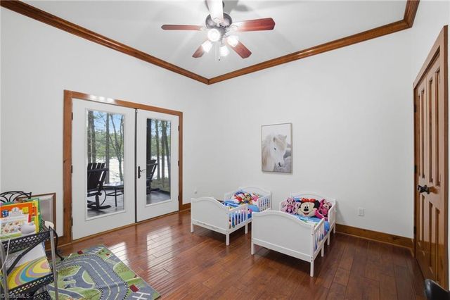 901 Sunset Pointe Drive, Salisbury, NC 28146