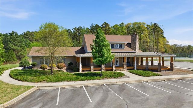901 Sunset Pointe Drive, Salisbury, NC 28146