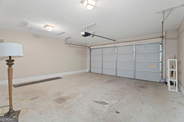 100 Holloway Road, Mcdonough, GA 30253