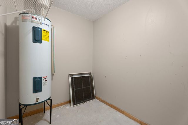 100 Holloway Road, Mcdonough, GA 30253