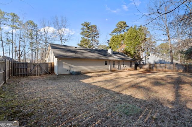 100 Holloway Road, Mcdonough, GA 30253