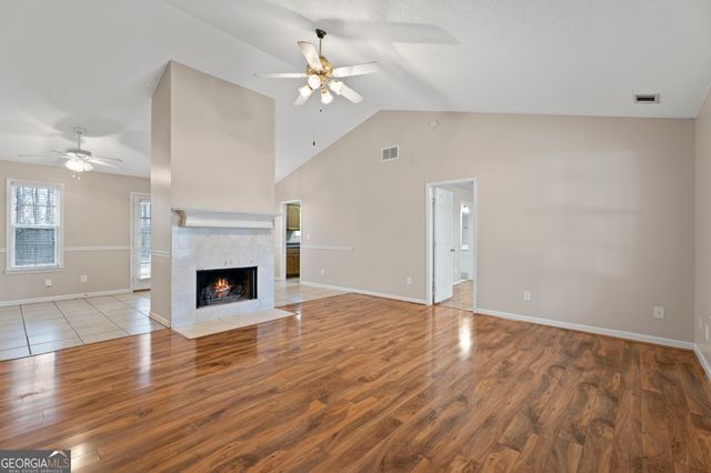 100 Holloway Road, Mcdonough, GA 30253