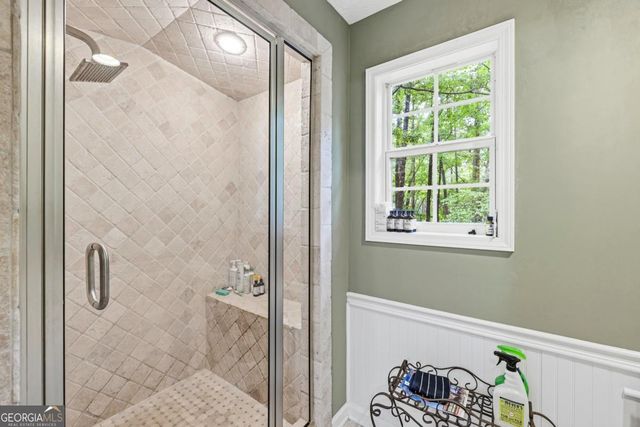1010 Holmes Drive, White Plains, GA 30678