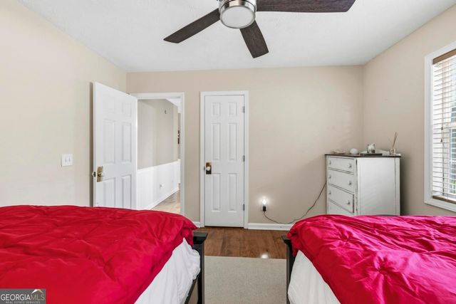 1010 Holmes Drive, White Plains, GA 30678