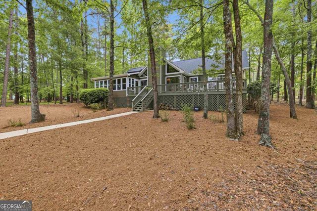 1010 Holmes Drive, White Plains, GA 30678