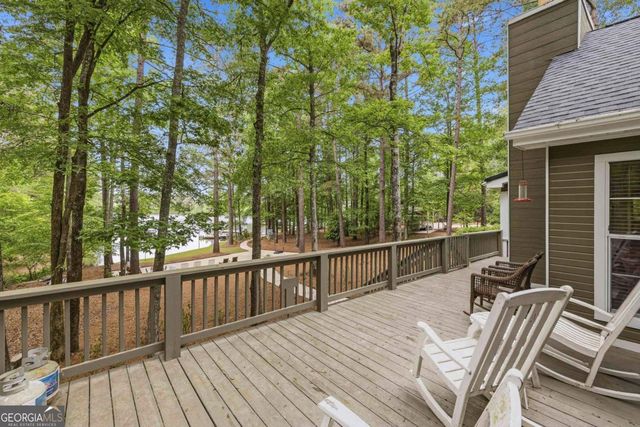 1010 Holmes Drive, White Plains, GA 30678