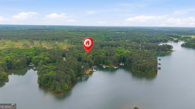 1010 Holmes Drive, White Plains, GA 30678