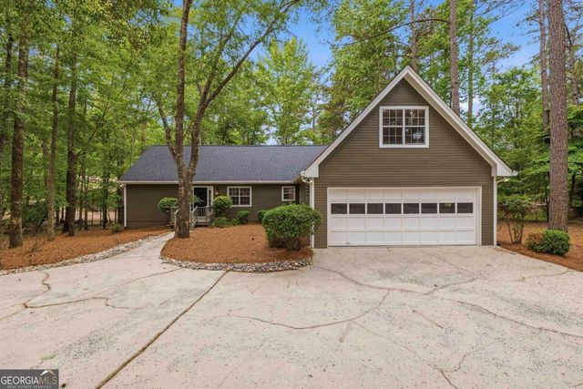 1010 Holmes Drive, White Plains, GA 30678