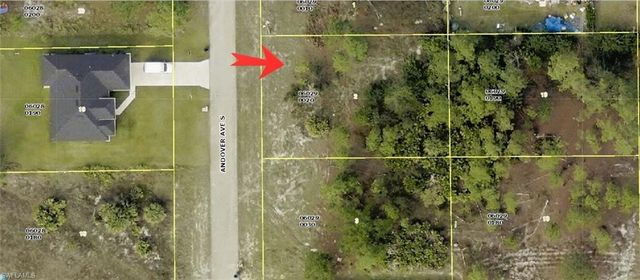 729 Andover AVE S, Lehigh Acres, FL 33974