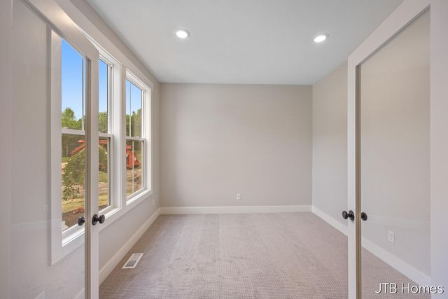 5859 Valley Point Drive, Caledonia, MI 49316