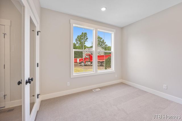 5859 Valley Point Drive, Caledonia, MI 49316