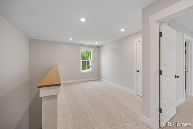 5859 Valley Point Drive, Caledonia, MI 49316