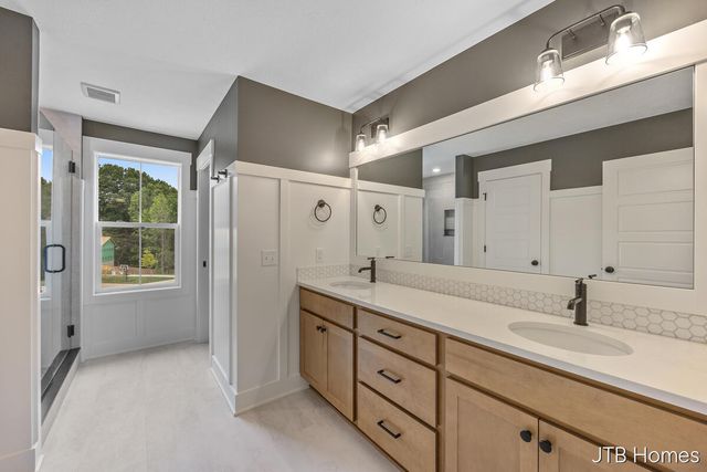 5859 Valley Point Drive, Caledonia, MI 49316