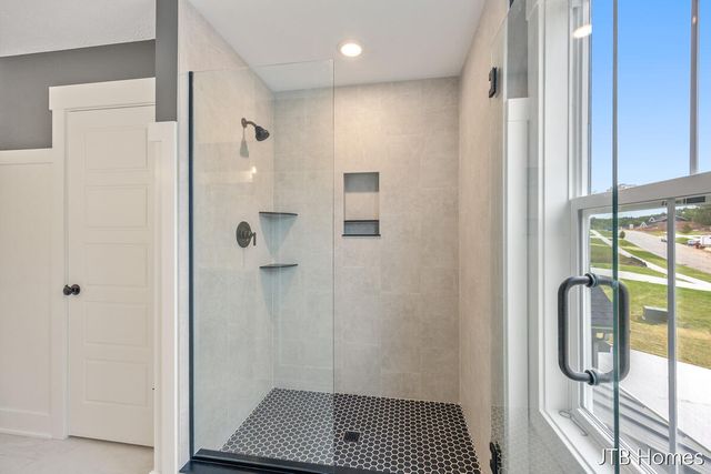 5859 Valley Point Drive, Caledonia, MI 49316