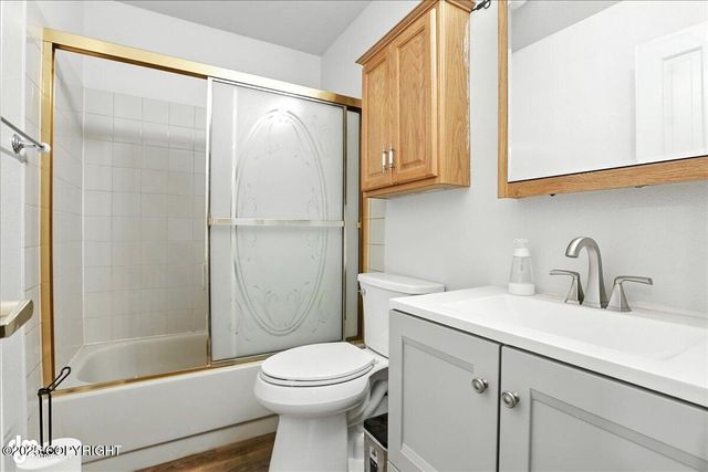 7801 Evander Drive, Anchorage, AK 99518