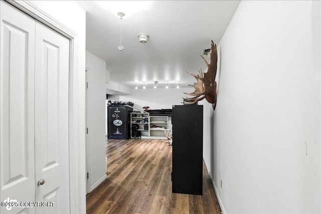 7801 Evander Drive, Anchorage, AK 99518