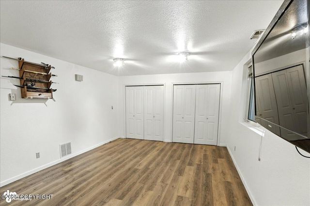 7801 Evander Drive, Anchorage, AK 99518