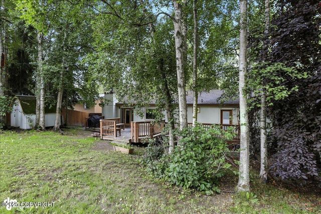 7801 Evander Drive, Anchorage, AK 99518