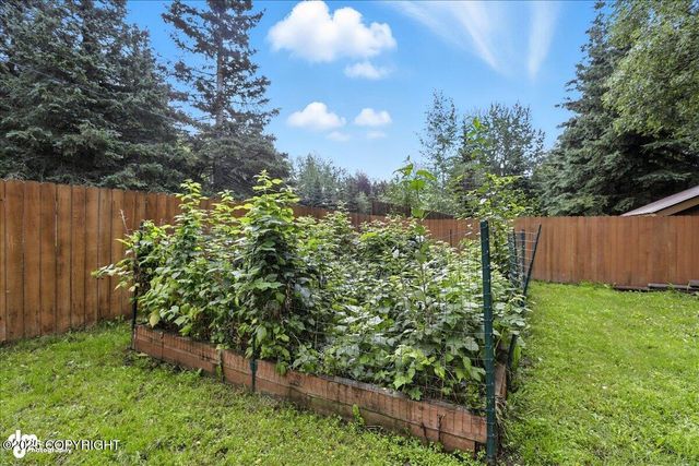7801 Evander Drive, Anchorage, AK 99518