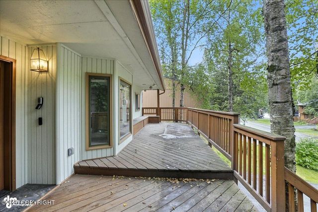 7801 Evander Drive, Anchorage, AK 99518