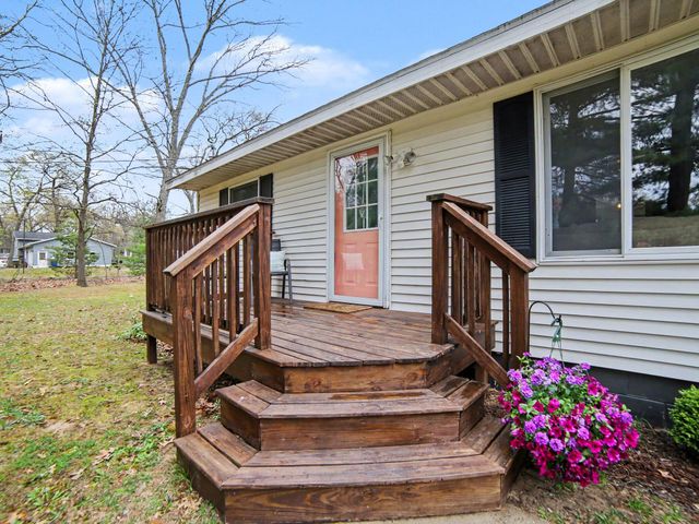 1574 Chatterson Road, Muskegon, MI 49442