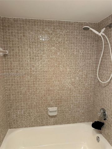 1100 Saint Charles Pl 215, Pembroke Pines, FL 33026