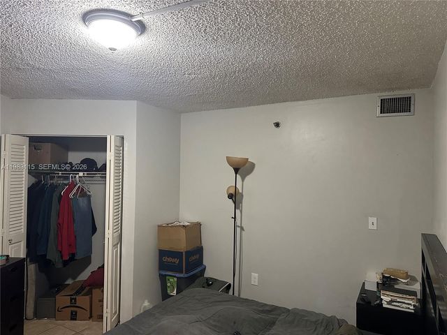 1100 Saint Charles Pl 215, Pembroke Pines, FL 33026