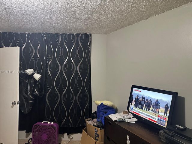 1100 Saint Charles Pl 215, Pembroke Pines, FL 33026