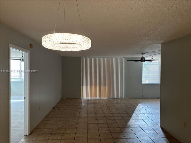1100 Saint Charles Pl 215, Pembroke Pines, FL 33026