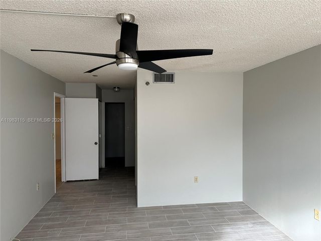 1100 Saint Charles Pl 215, Pembroke Pines, FL 33026