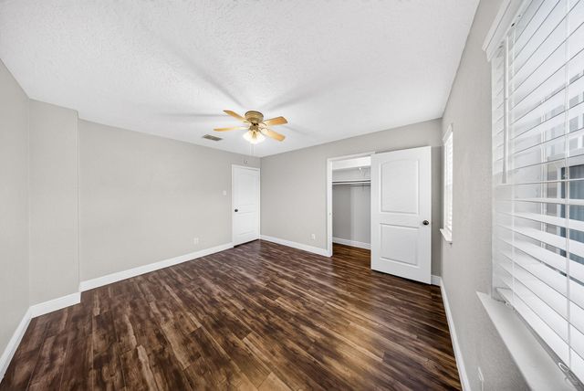 1715 Moritz Drive 15, Houston, TX 77055