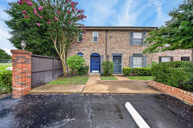 1715 Moritz Drive 15, Houston, TX 77055