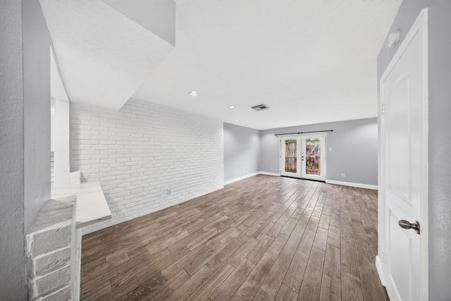 1715 Moritz Drive 15, Houston, TX 77055