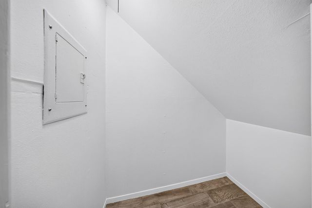 1715 Moritz Drive 15, Houston, TX 77055