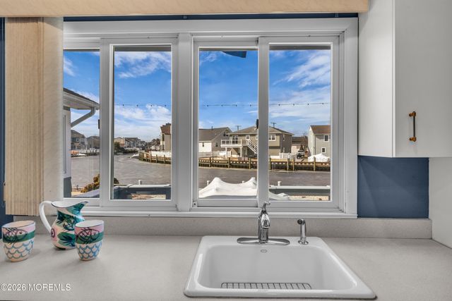 150 Royal Drive, Brick, NJ 08723