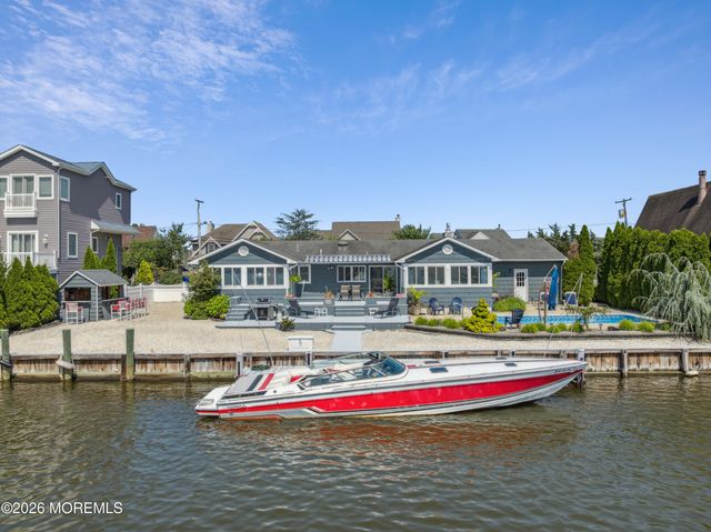 150 Royal Drive, Brick, NJ 08723