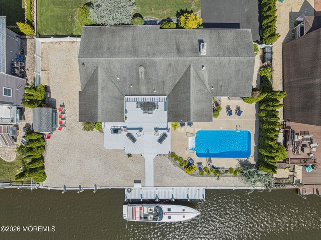 150 Royal Drive, Brick, NJ 08723