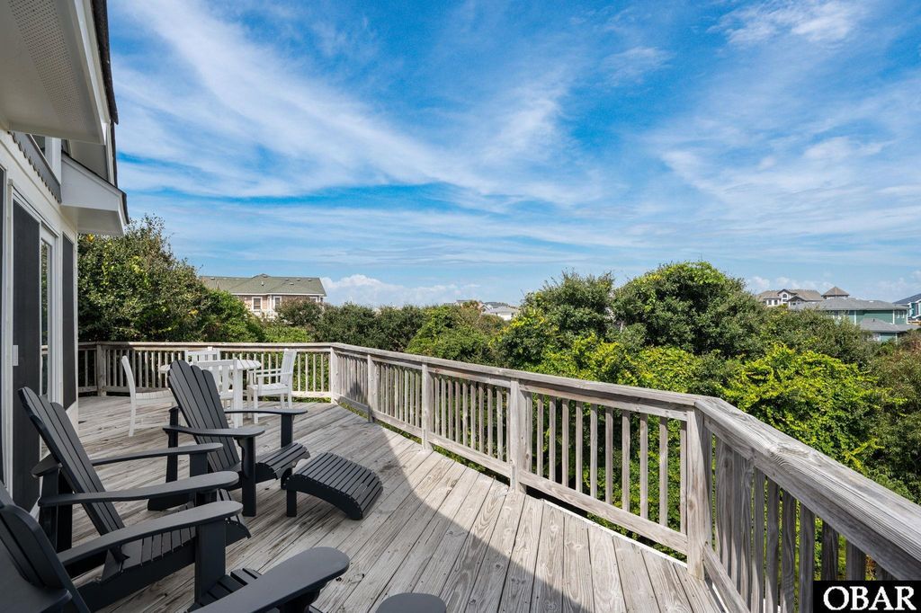 Image 14 of property listing at 987 Whalehead Drive Lot 29, Corolla, NC 27927