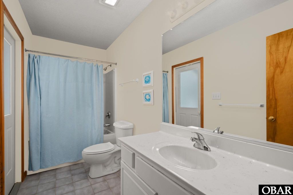 Image 24 of property listing at 987 Whalehead Drive Lot 29, Corolla, NC 27927