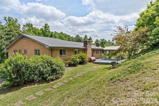 737 Tillery Branch Road, Marshall, NC 28753