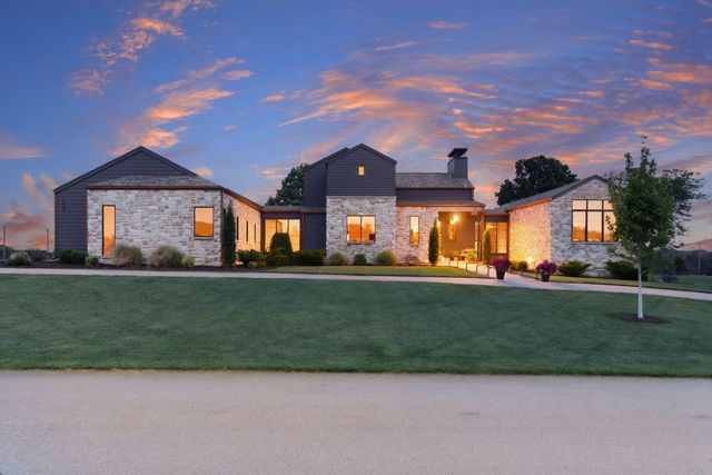 269 E Wisteria Lane, Ozark, MO 65721