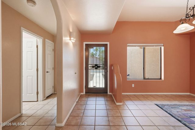 1610 N Debra Sue Place, Tucson, AZ 85715