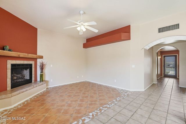 1610 N Debra Sue Place, Tucson, AZ 85715